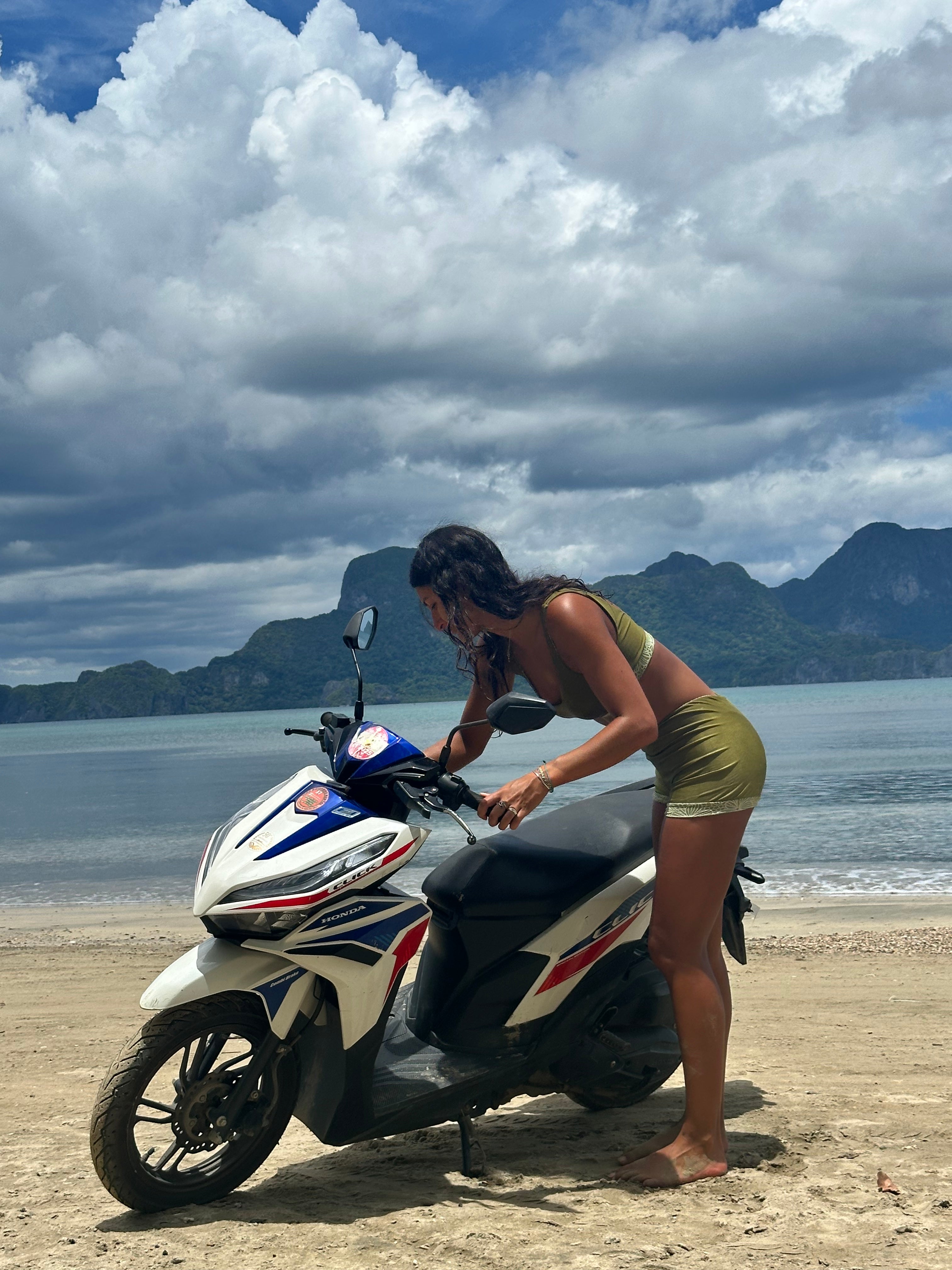 What Bikini Style Actually Suits You? Forget the Body-Type Rules